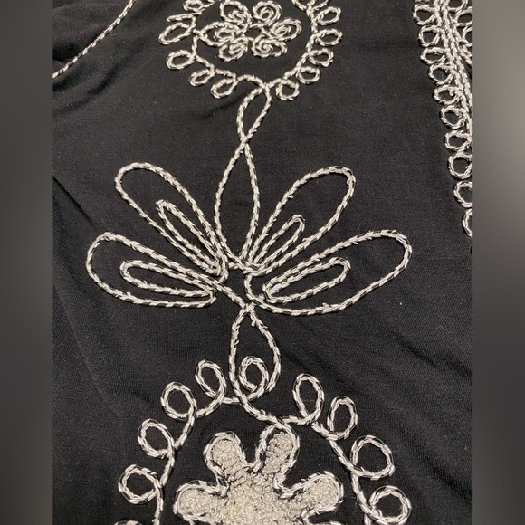 Lauren Michelle | Black Cardigan With Embroidered Embellishment - Picture 10 of 13